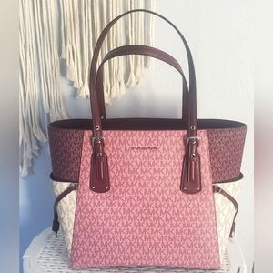 Michael Kors Womens Voyager East/West Tote Chambray Multi